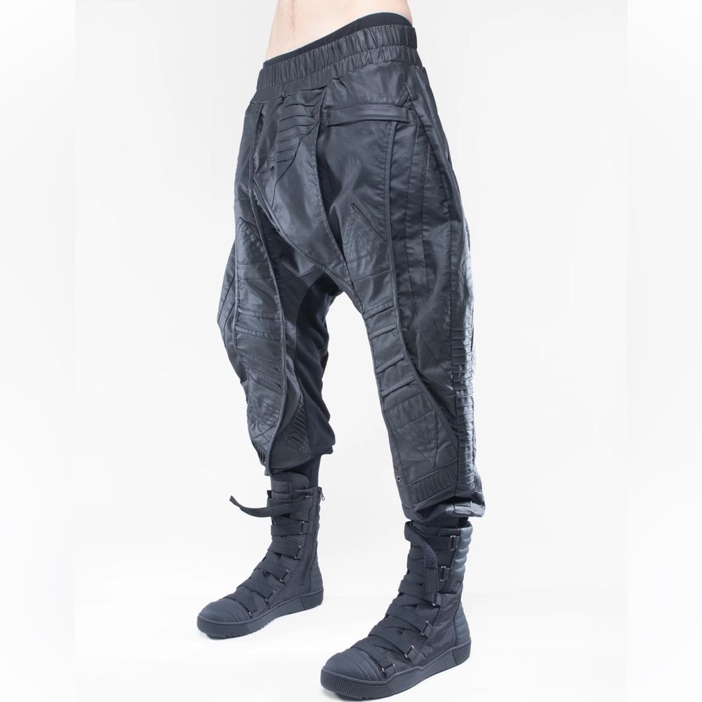 DEMOBAZA | JEANS WAY BEYOND  LIMITED EDITION Large NWT - Picture 4 of 8